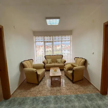 Guest house Vila Alolli *